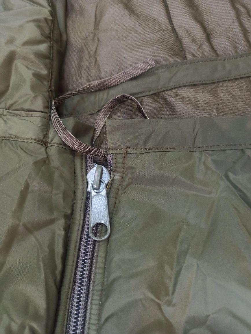 Літній спальний мішок Sleeping Bag Warm Weather Британія

Ціна б/в – 1