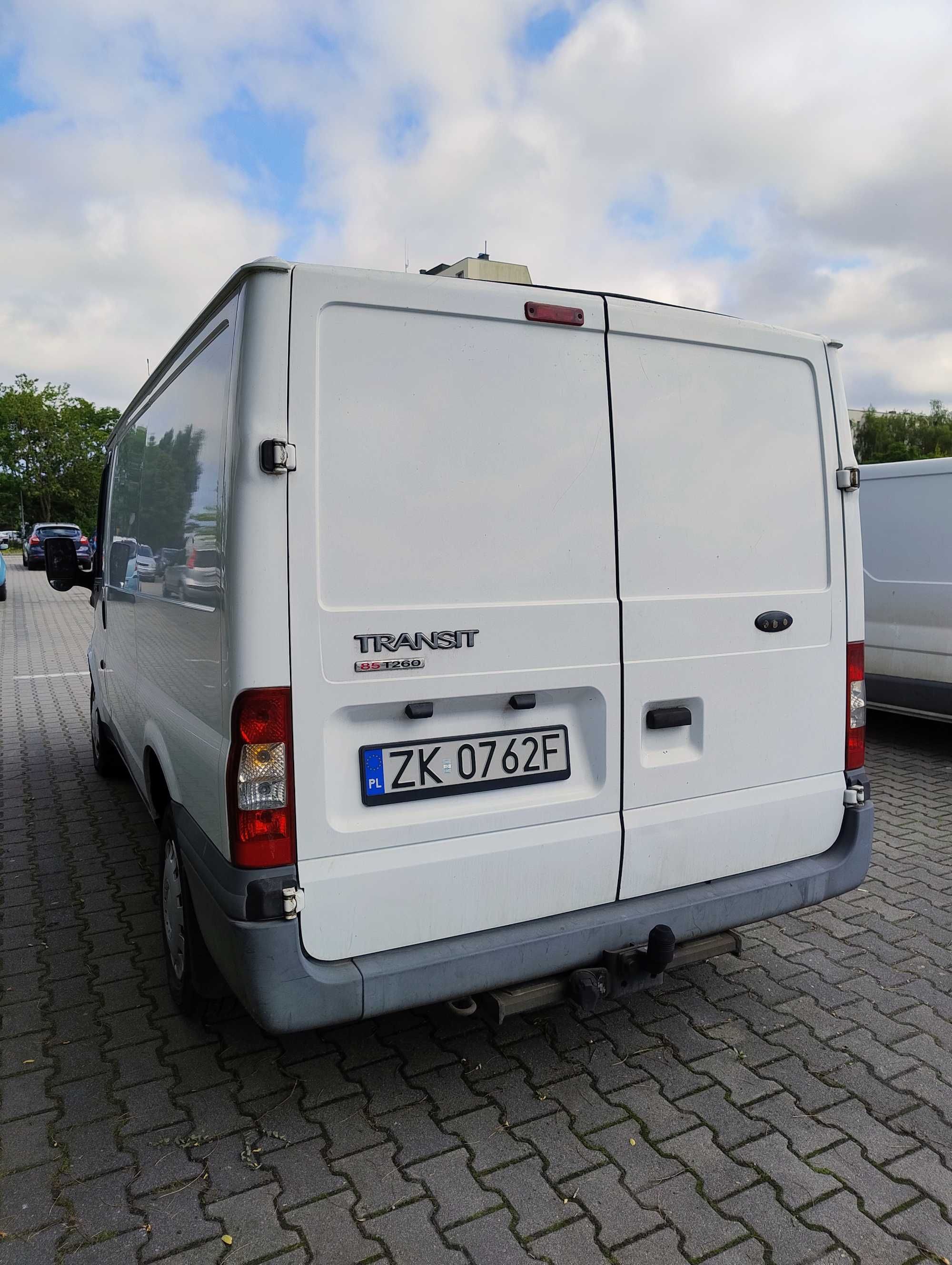 Ford Transit  2011