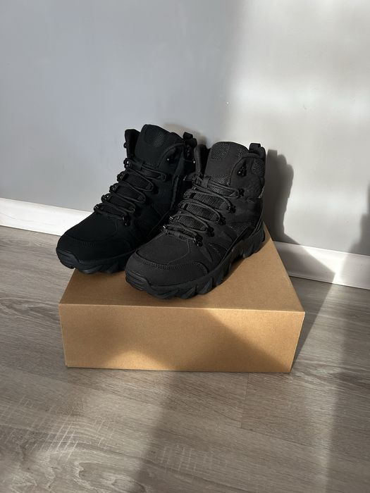 Buty trekkingowe czarne wodoodporne rozmiar 42 nowe