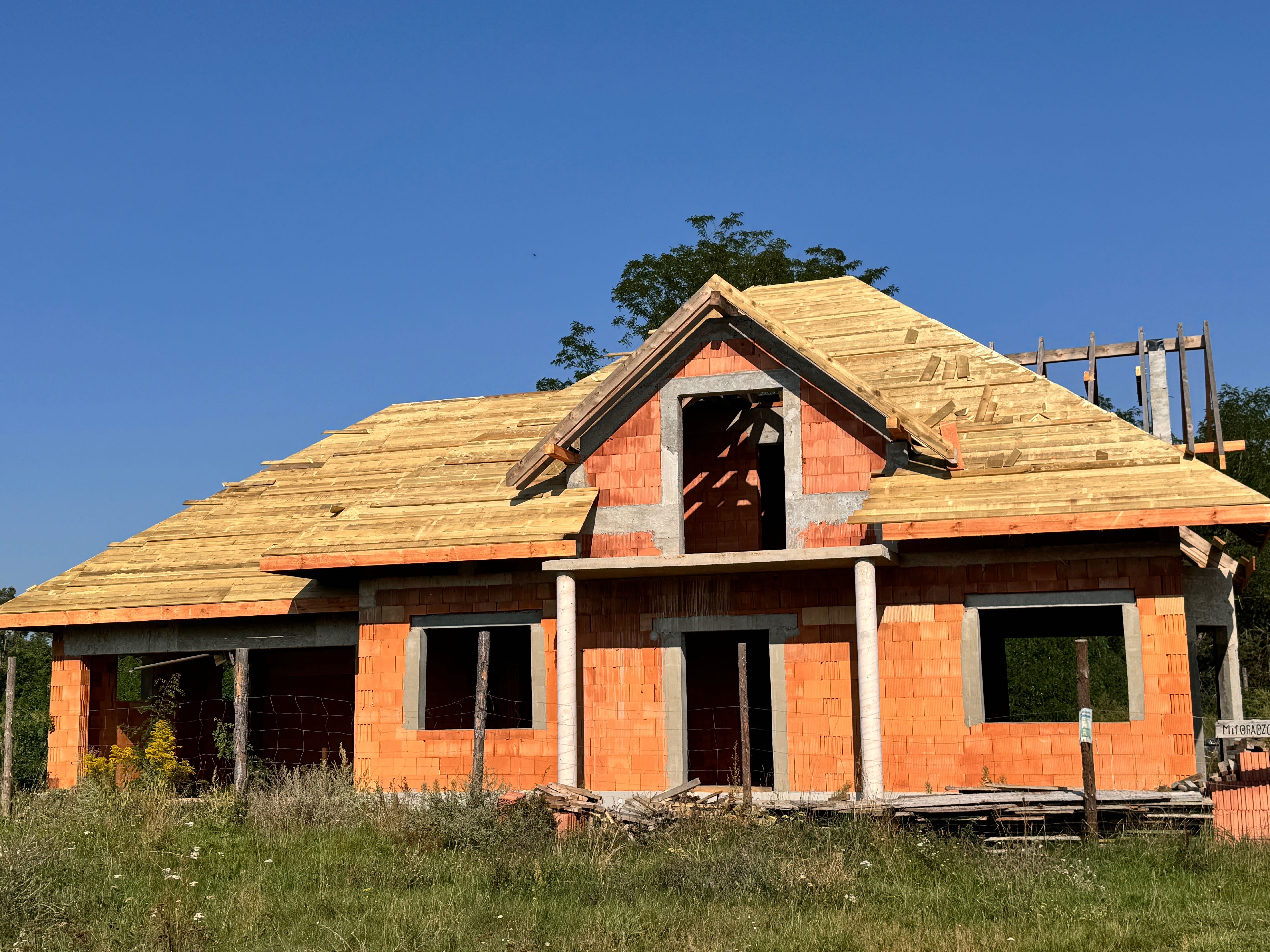 Dekarz / Cieśla  przyjmę zlecenia 2025
