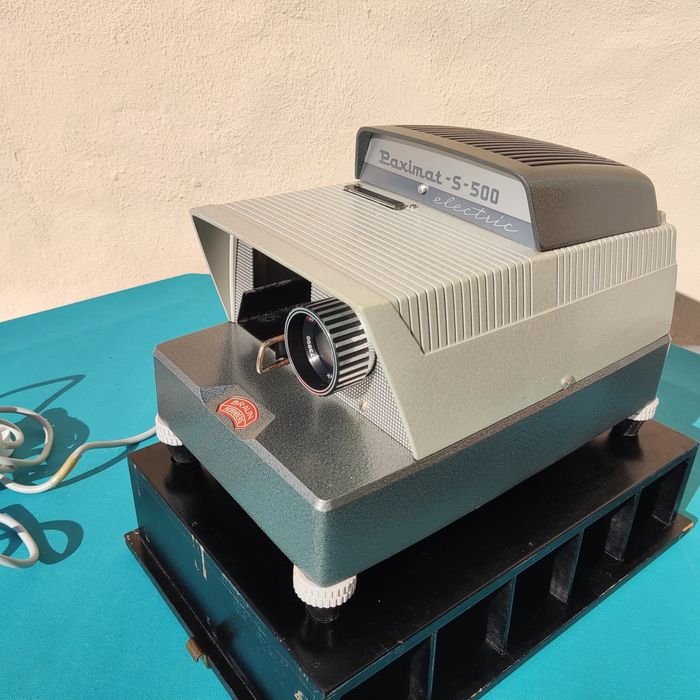 Projetor de Slides Braun Nurnberg Paximat S-500 Electric - Vintage
