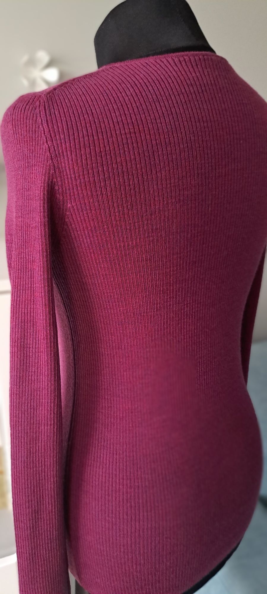 Bluzka sweterkowa 38