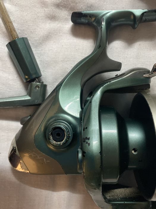 Carreto pesca fundo e surfcasting.