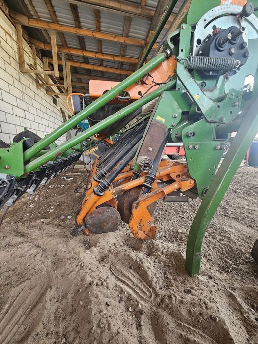 Siewnik Amazon AD 303