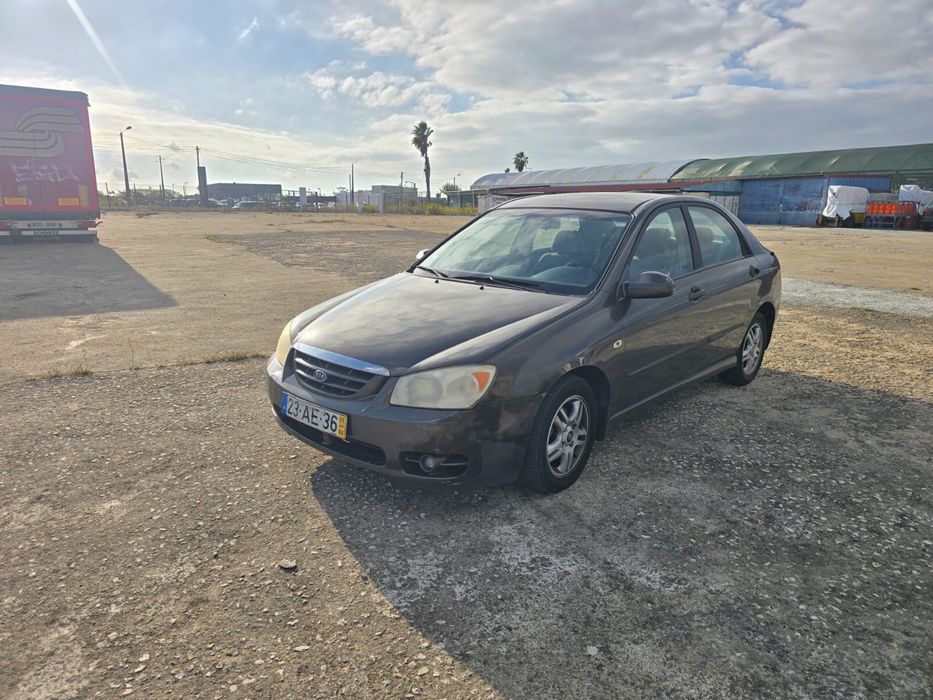 Kia cerato 1.5crdi