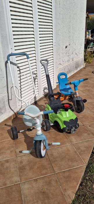 Triciclos de criança