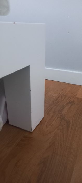 Łóżko lite drewno 140×200 z nakastlikami