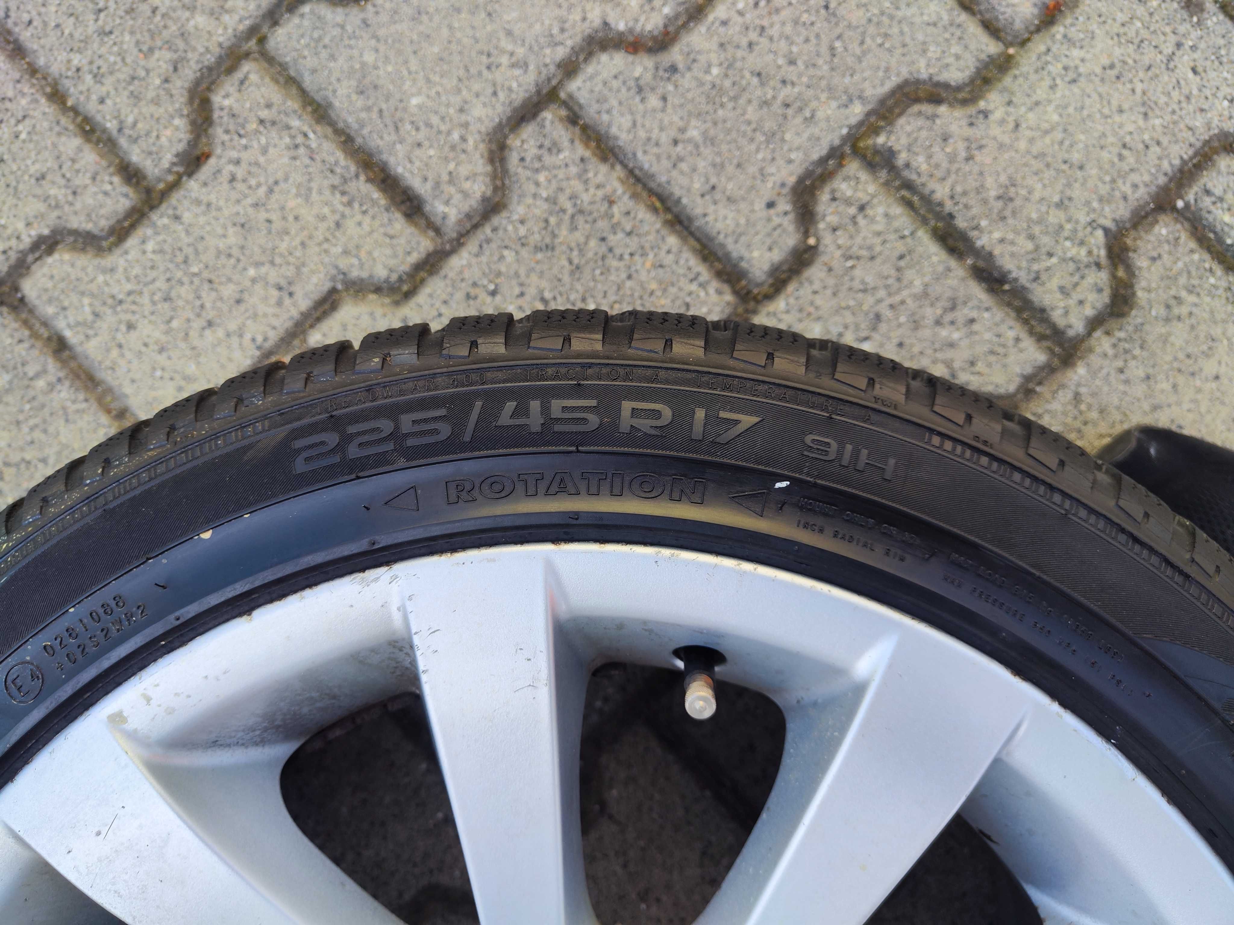 Koła 4szt. OEM BMW 17"styling 285,opony zimowe NOKIAN WR D3