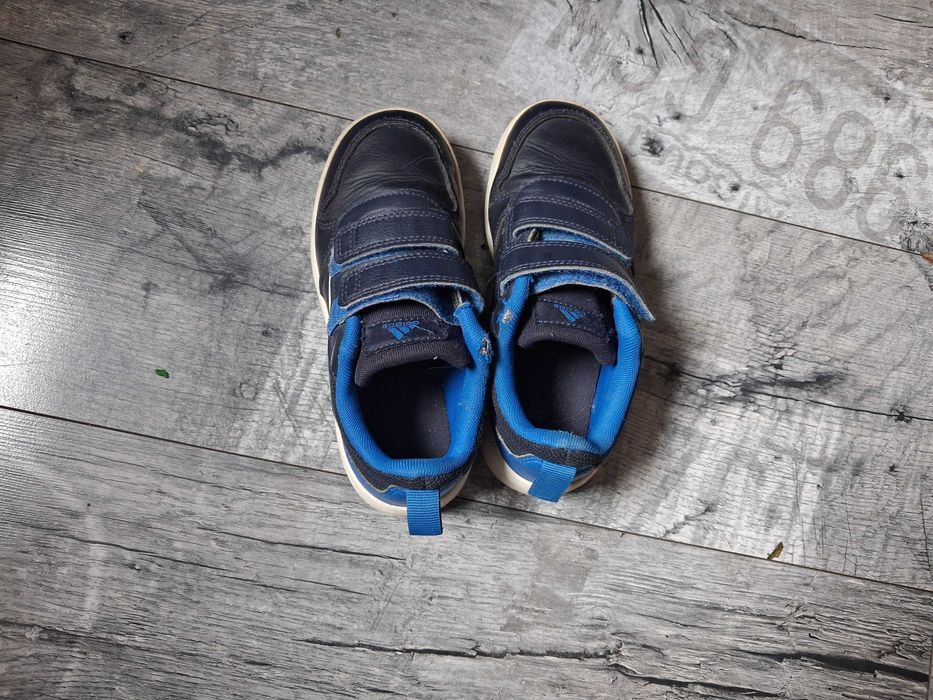 Buty adidas r 30 chłopięce