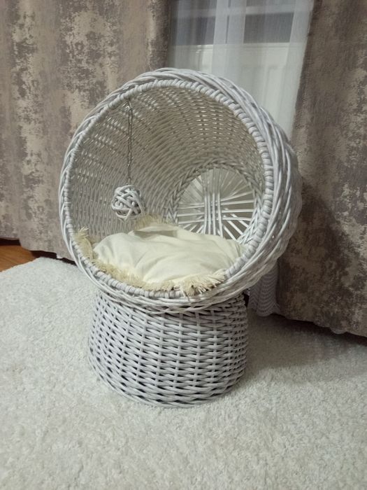 Будиночок для котиків.