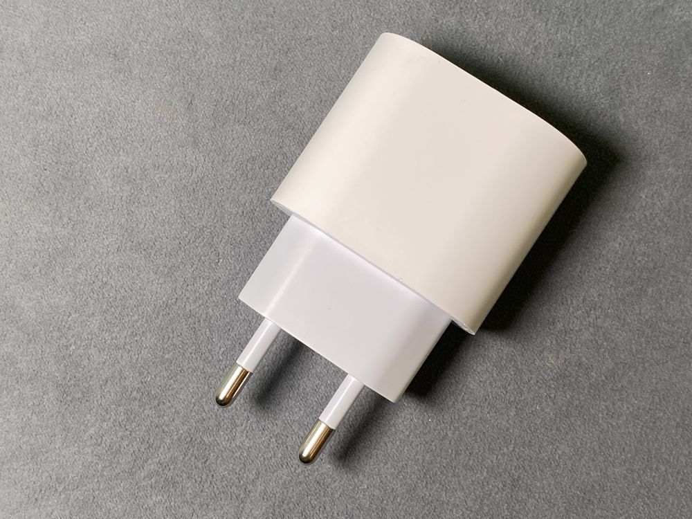 Блок питания IPhone 20w. Быстрая зарядка опт!