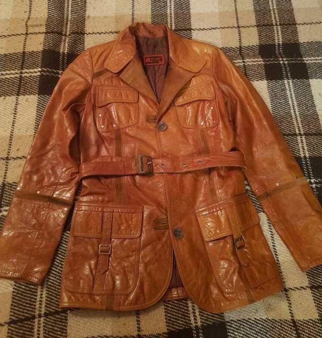 Продам добротную кожаную куртку-пиджак производства Турция б/у