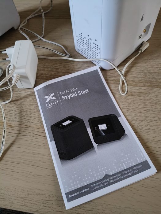 Wzmacniacz sygnału Cel-Fi PRO - T- Mobile - zestaw