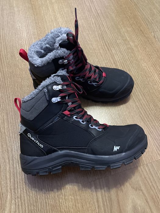 Теплі зимові черевики на хутрі Quechua 40 розмір 25,5 см