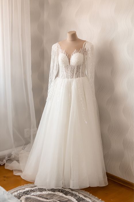 Весільна сукня. Стан ідеальний