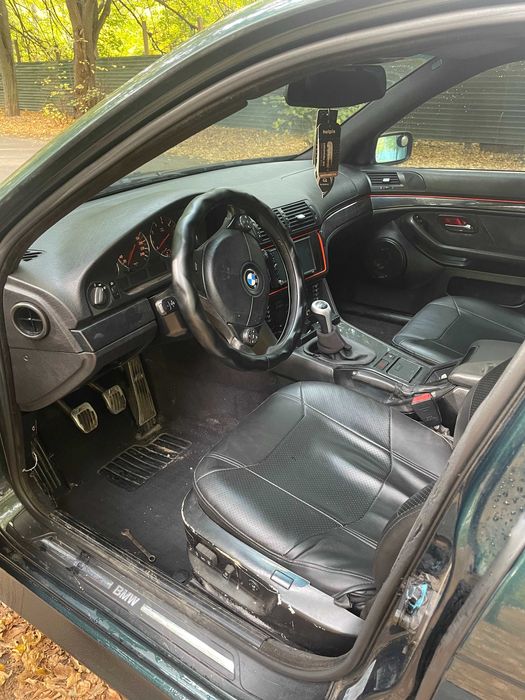 Продам BMW E39 1998 2.8 ГАЗ/Бензин (520i, 528i, 530I)