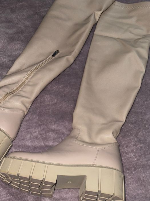 Ботфоти стан нових