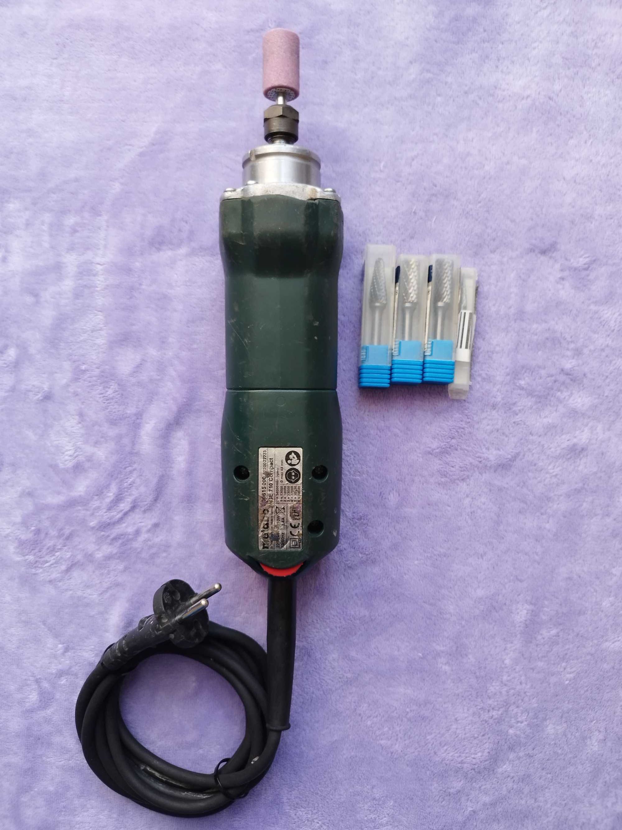 Szlifierka prosta Metabo GE 710 Compact + frezy.