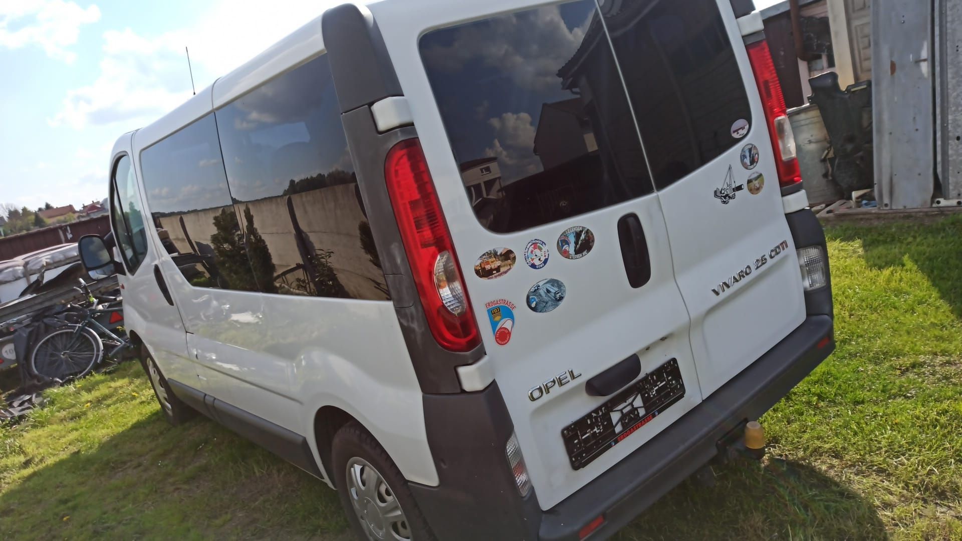 Opel Vivaro 2,5CDTI