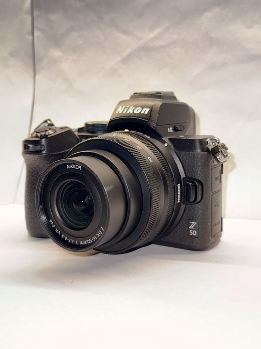Nikon z 50 з обʼєктивом 16-50 f 3.5:56