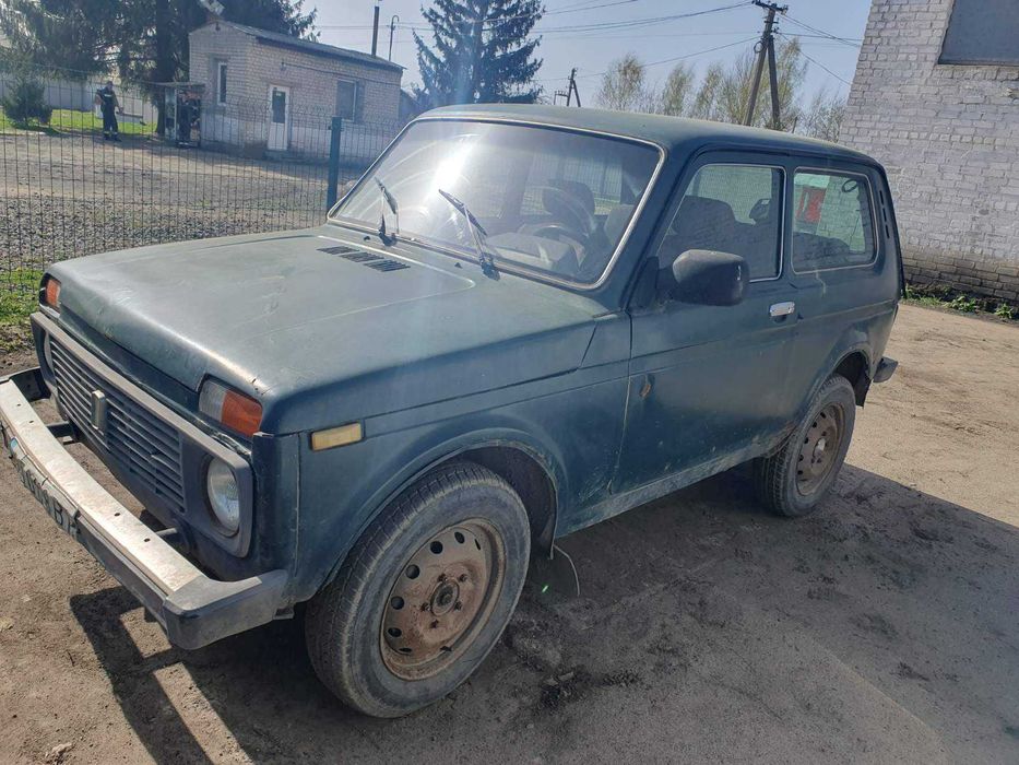 Автомобіль легковий ВАЗ-212140