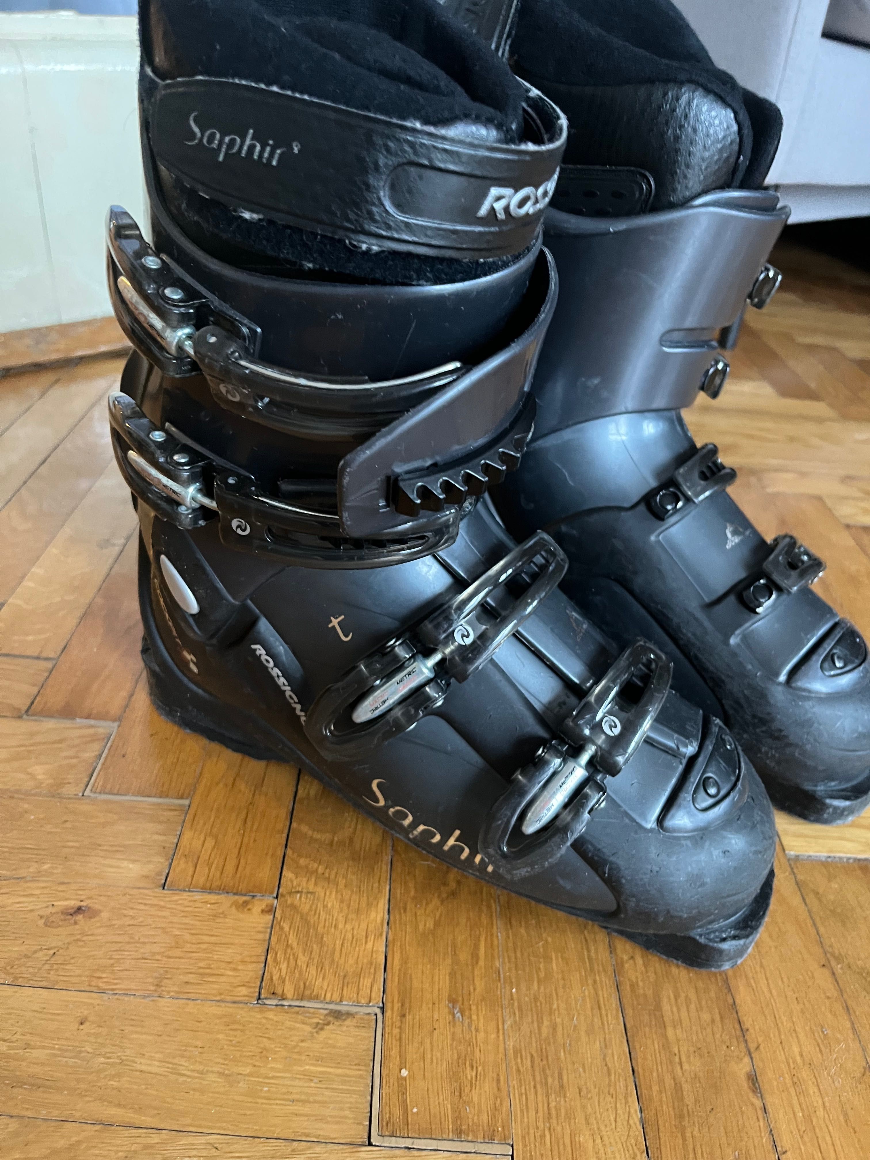 Buty narciarskie Rossignol Saphir rozmiar 40 + pokrowiec