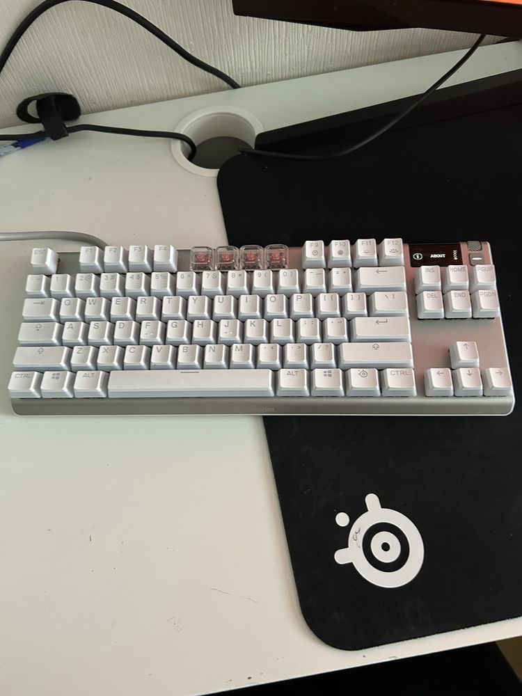Klawiatura gamingowa Steelseries Apex 7 TKL Ghost Limited Edition