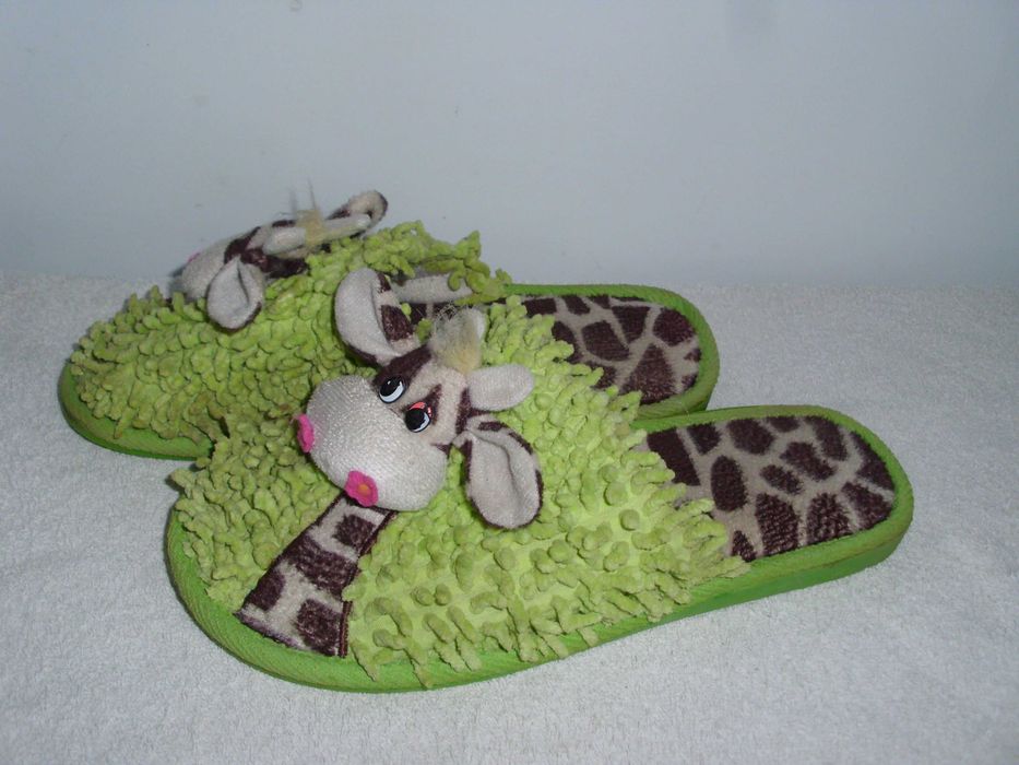 Damskie pantofle / 40