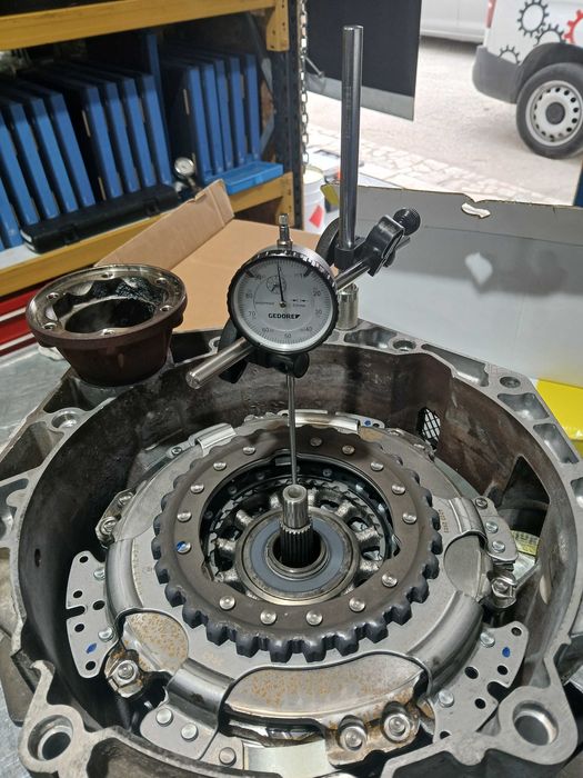 Oficina de caixas automáticas e motores