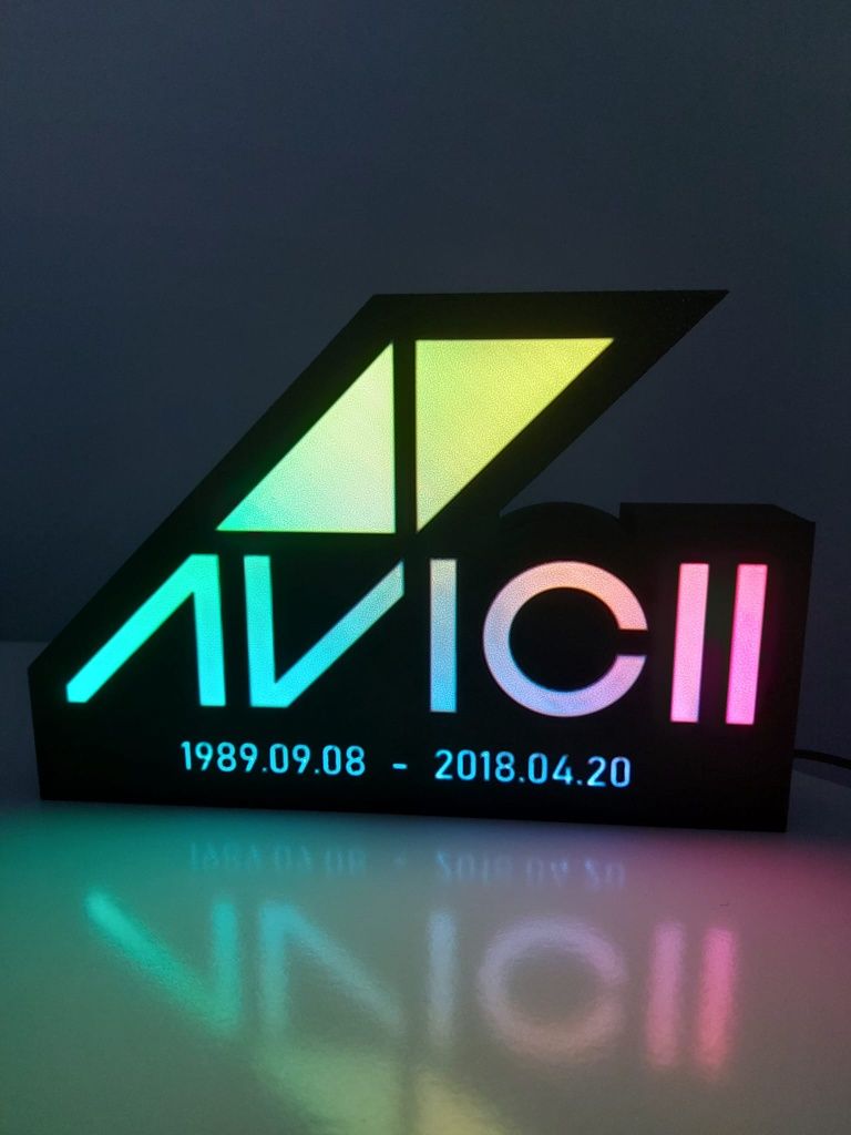 Luz de presença em LED RGB - Avicii