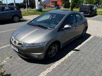 Honda Civic VIII (UFO)