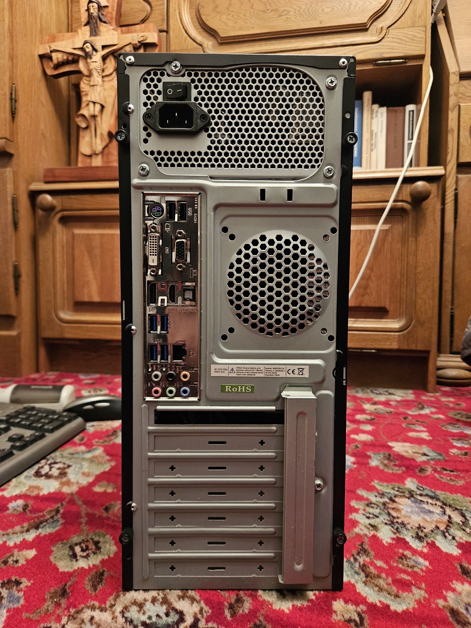Komputer stacjonarny Pentium G3220, ddr3 1600mhz 4gb