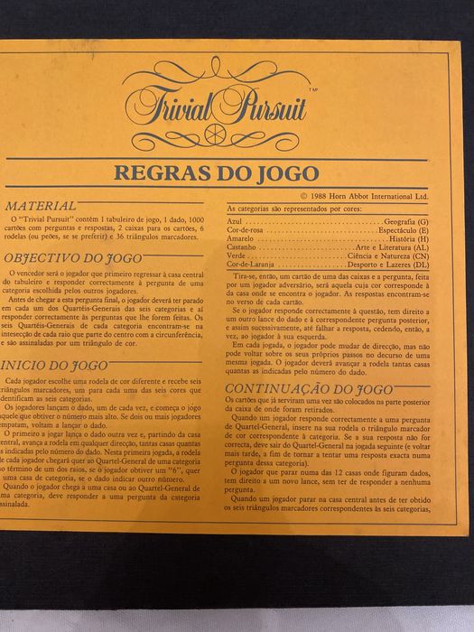 Jogo de Tabuleiro Trivial Persuit