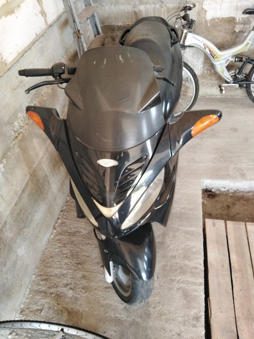 Скутер хороший зверніть увагу