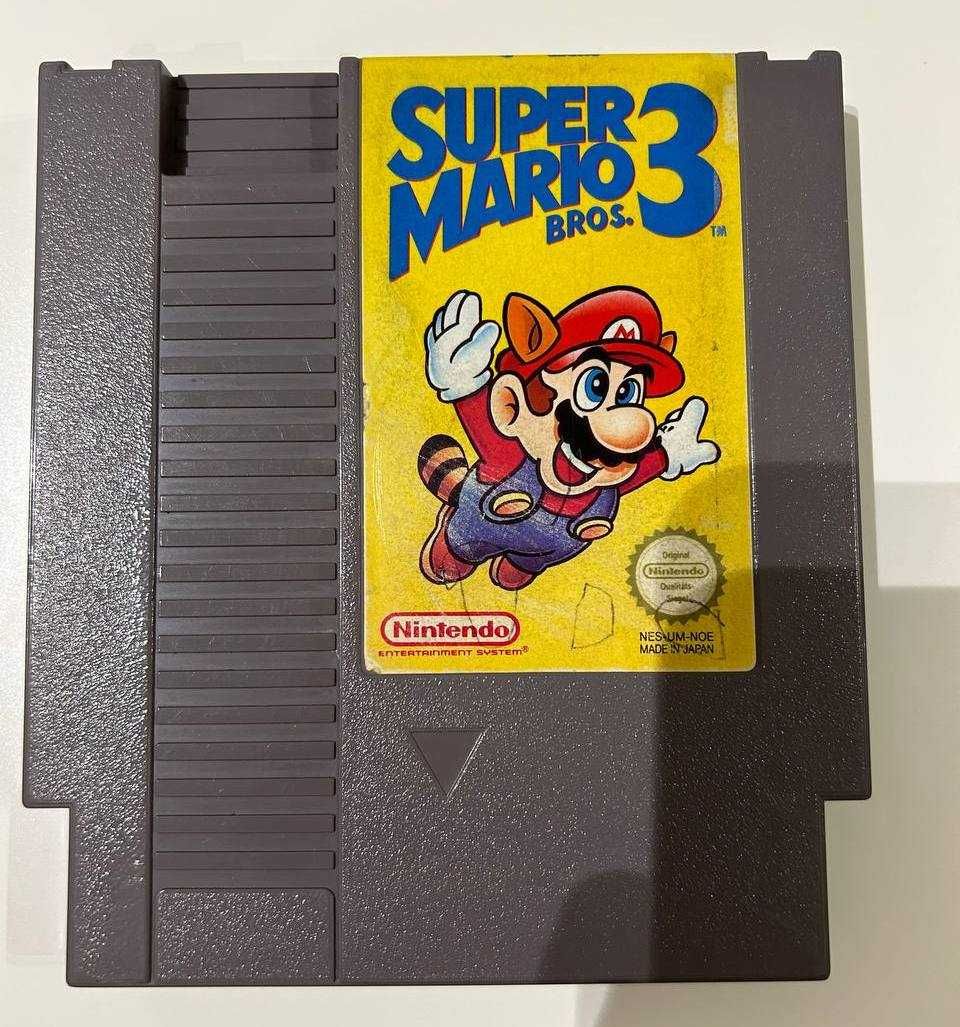 Продам ретро-игру Super Mario Bros. 3 для NES (PAL)