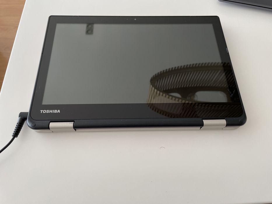 Toshiba Satellite Radius 11