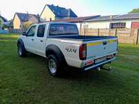 Nissan Pickup Nissan Navara D22-23 2.5 DI 2009rok