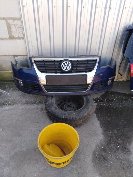 Zderzak Passat b6 kompletny zobacz foto w kolor