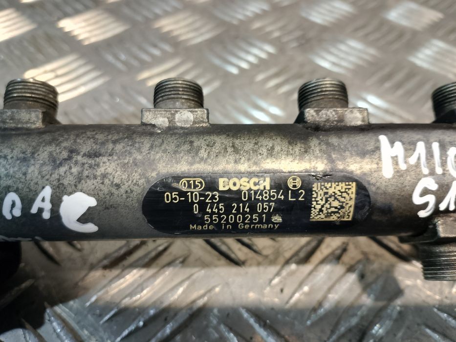 Listwa Wtryskowa Opel Vectra C 1.9 Cdti 0445214057