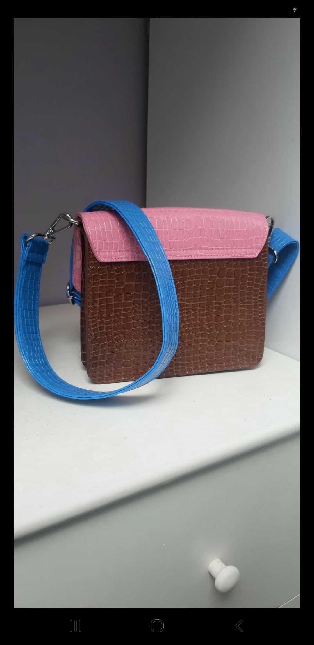 Torebka crossbody HVISK wzór krokodyli