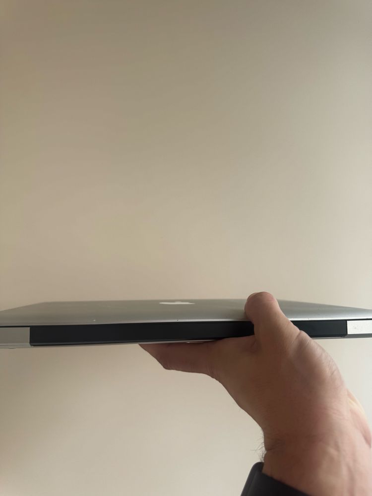 Macbook Pro 2012 в гарному стані для роботи та навчання