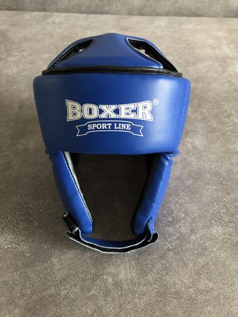 Шлем для единоборства бокса
