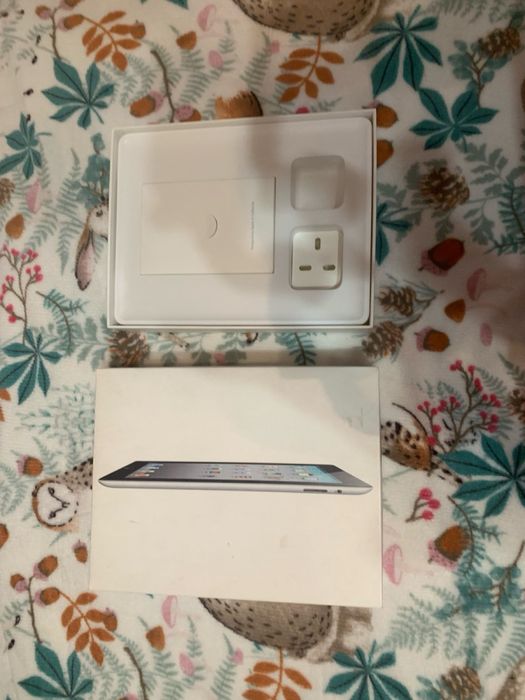 Продам другий Айпад