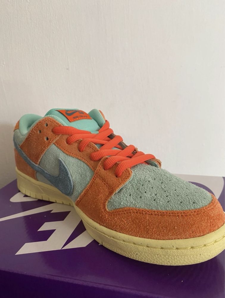 Nike Dunk Low Oragne and Emerald rozmiar 44