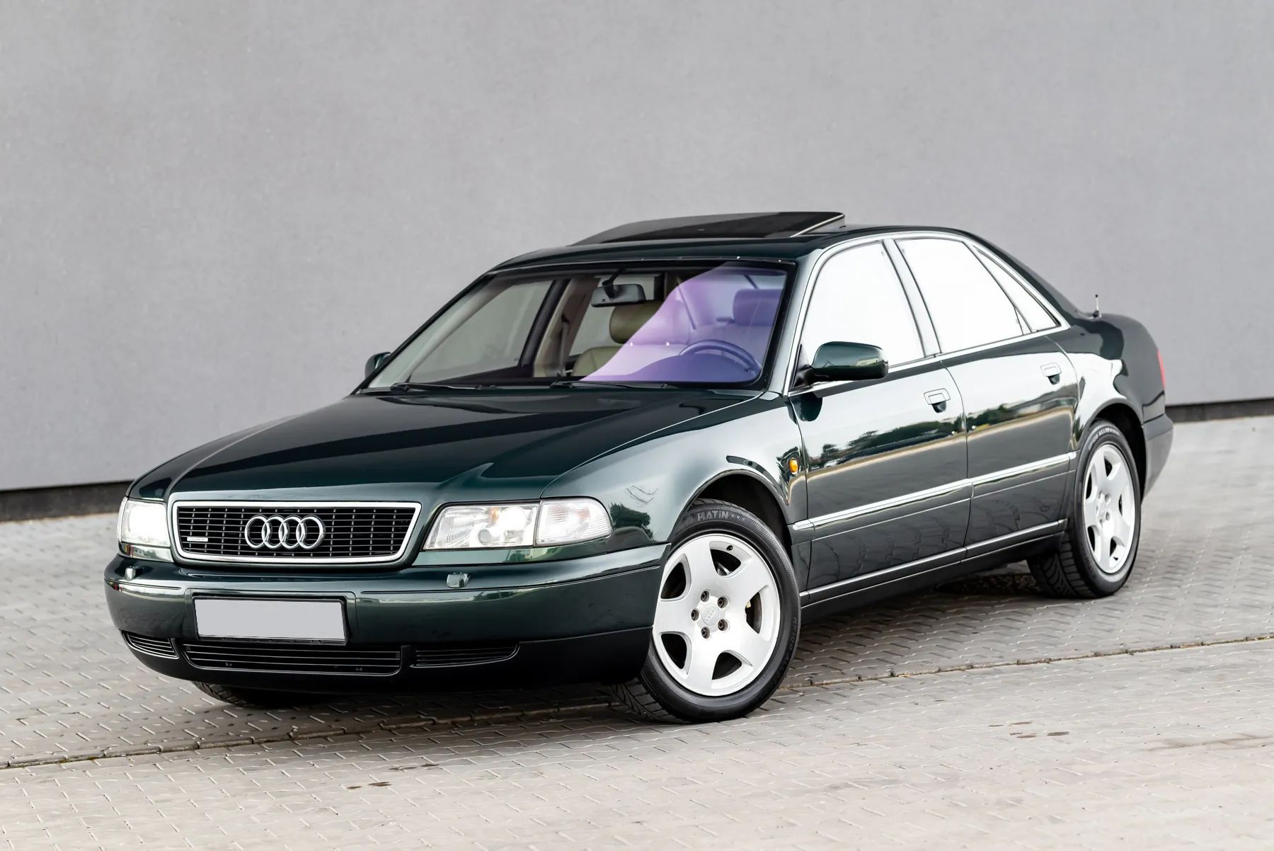 Audi A8 4,2 Quattro Xenon Nawigacja Podgrzewane Fotele Szyberdach Tempomat