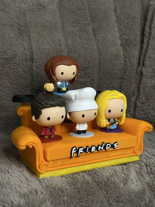 Диван підставка для фігурок друзів / Friends з McDonalds