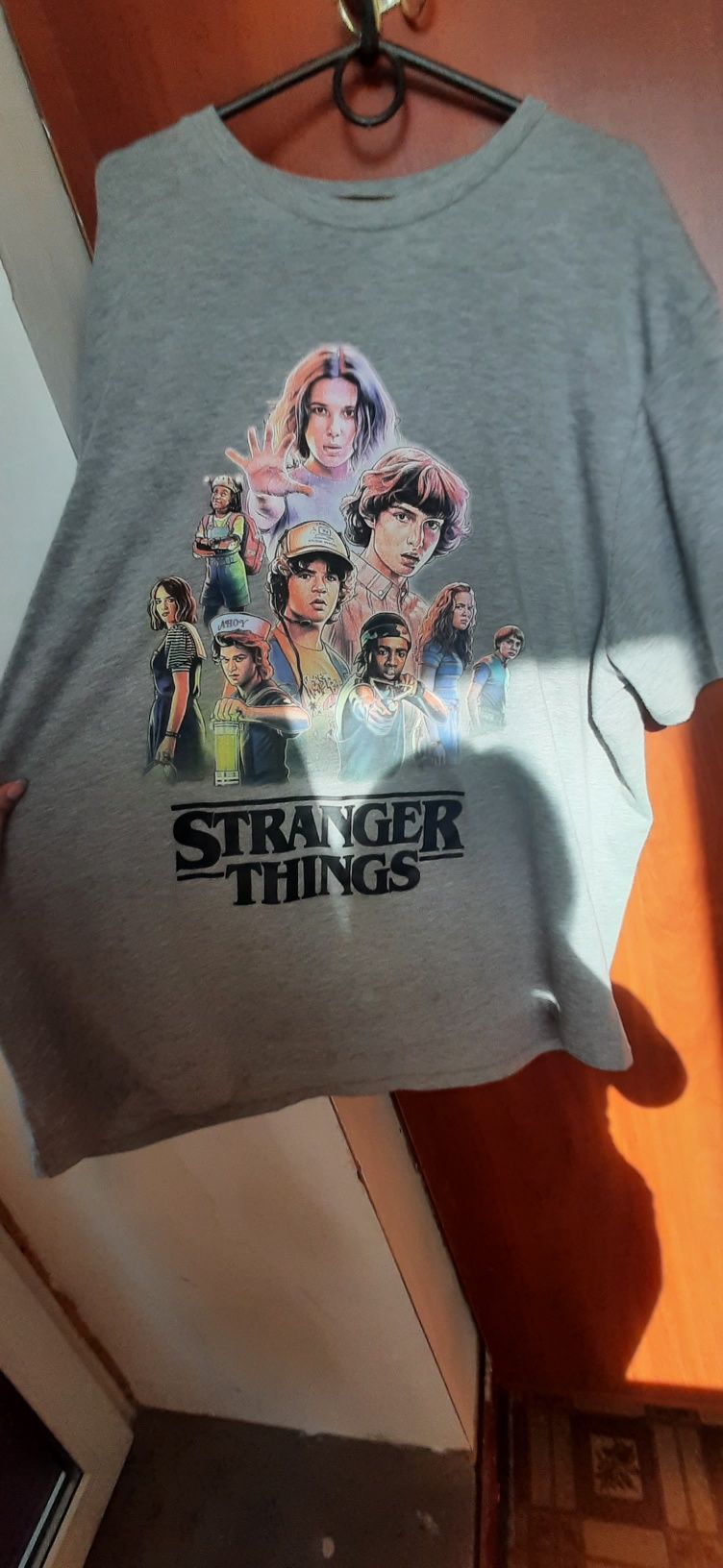 Футболка Stranger Things