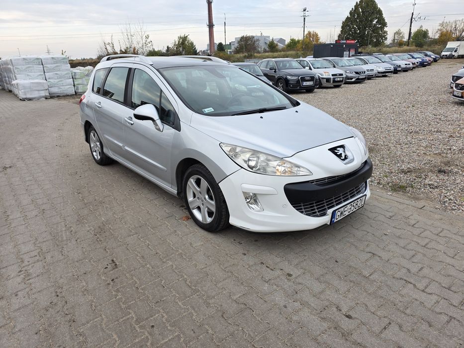 Peugeot 308 1,6HDi panorama klima alu
