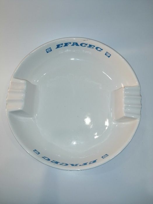 Sacavém - Grande Cinzeiro publicitário a EFACEC