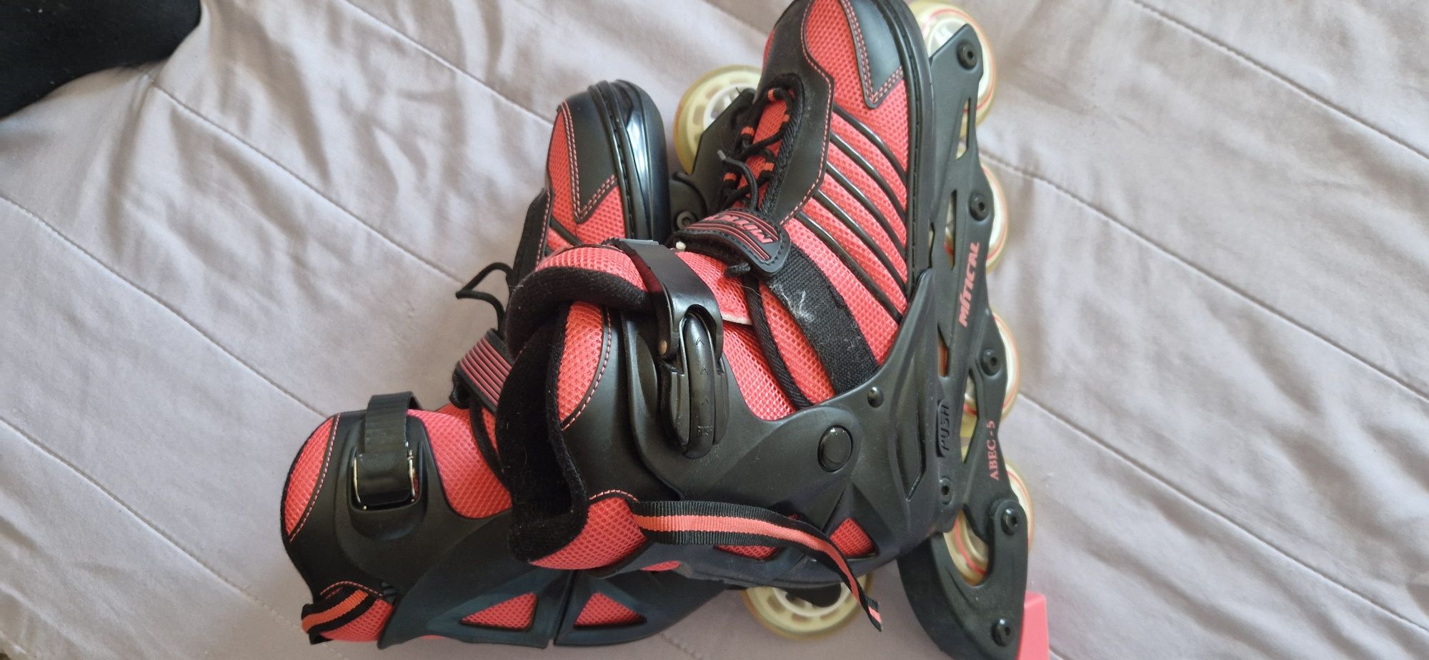 Patins em linha . .